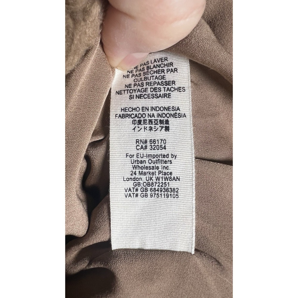 Free People So Soft Cozy Teddy Bear Size XS Beige Fuzzy Button Up Peacoar Jacket - Picture 13 of 14